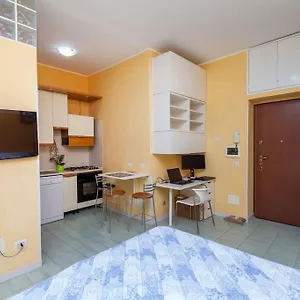 Monolocale Vicino Nuova Mm5 Milano